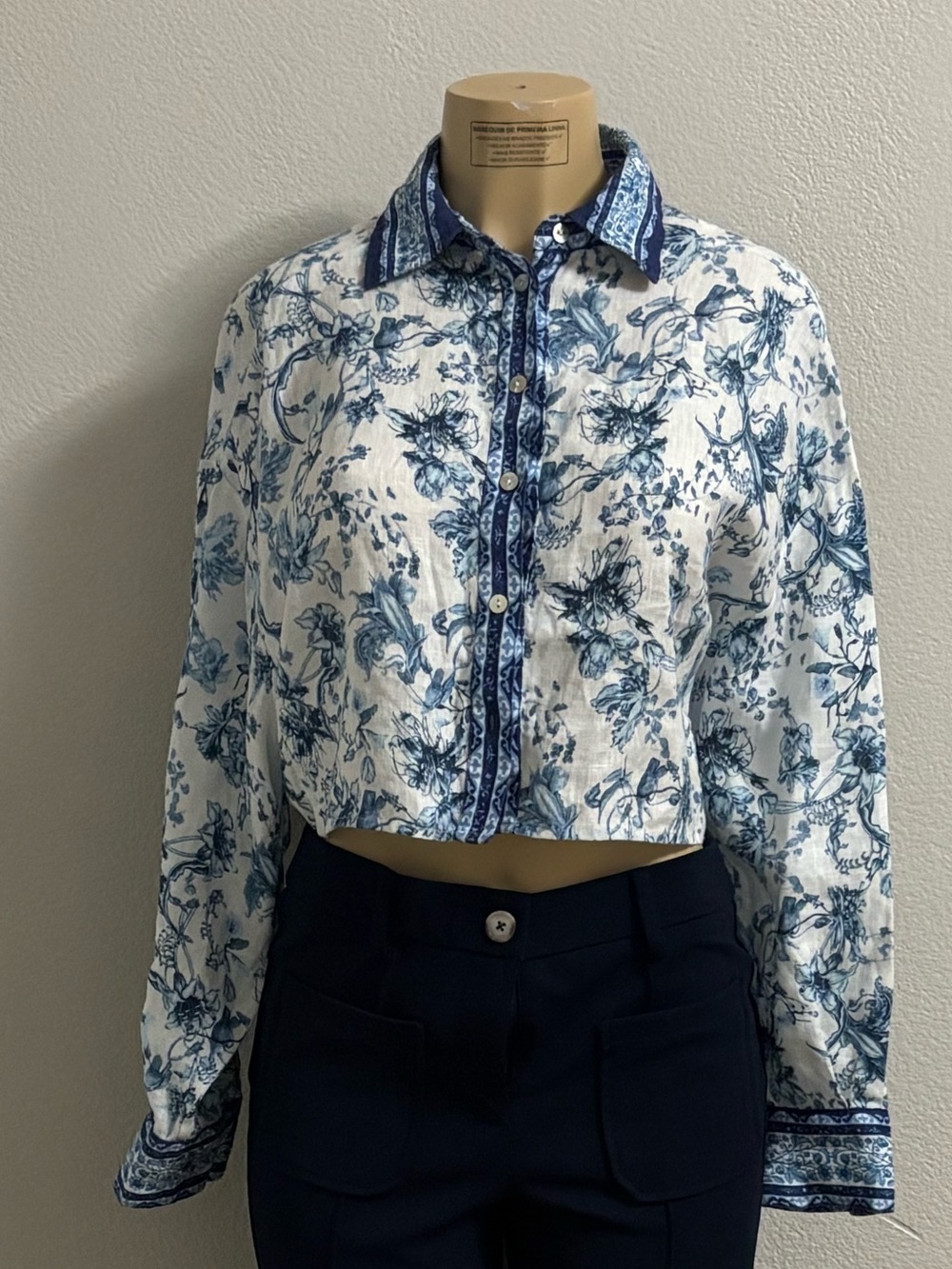 Magaschoni Blue Floral Linen Button-Front Shirt